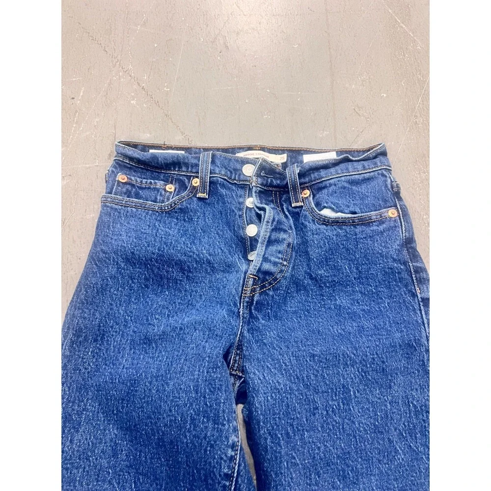 Levi's Premium Wedgie Straight Fit Jeans Women's 25x26 Blue Denim Frayed Hem‎